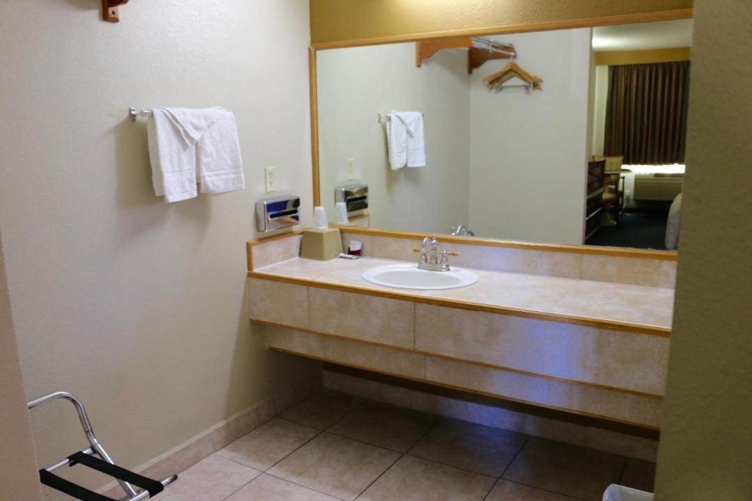 Photo of Bathroom in Barstow