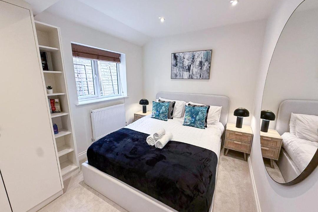 Photo of Bedroom in Queen's Park