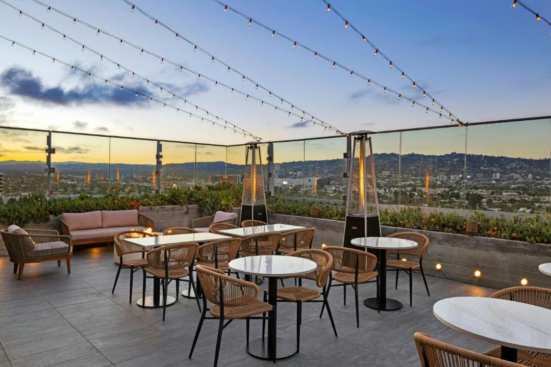 Photo of Patio Balcony in Carthay Circle