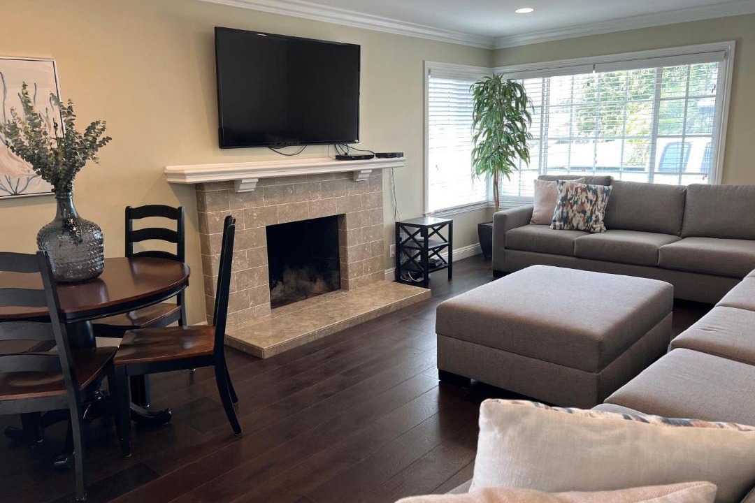 Photo of Livingroom in Hermosa Village