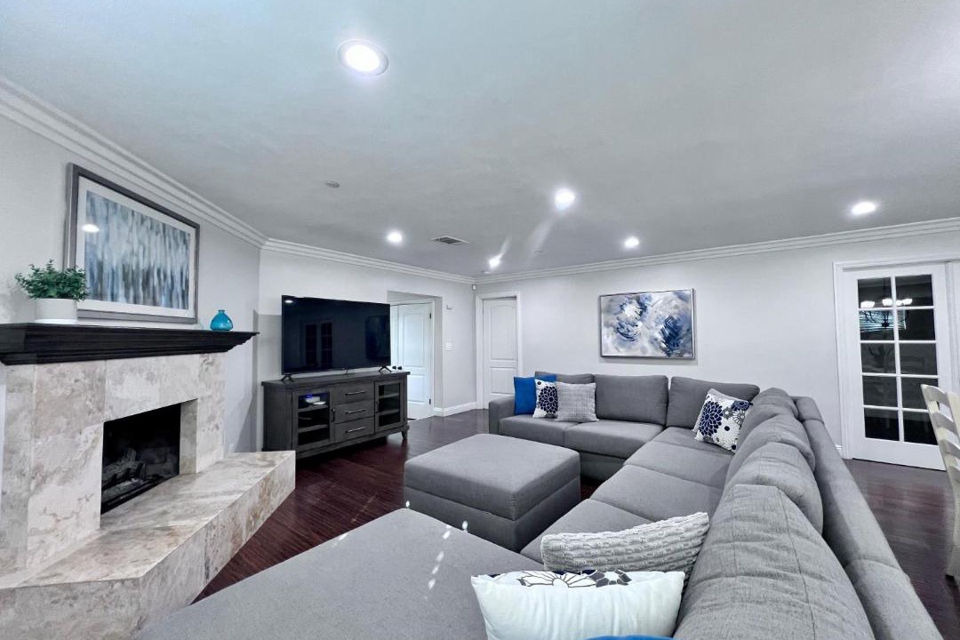 Photo of Livingroom in Hermosa Village