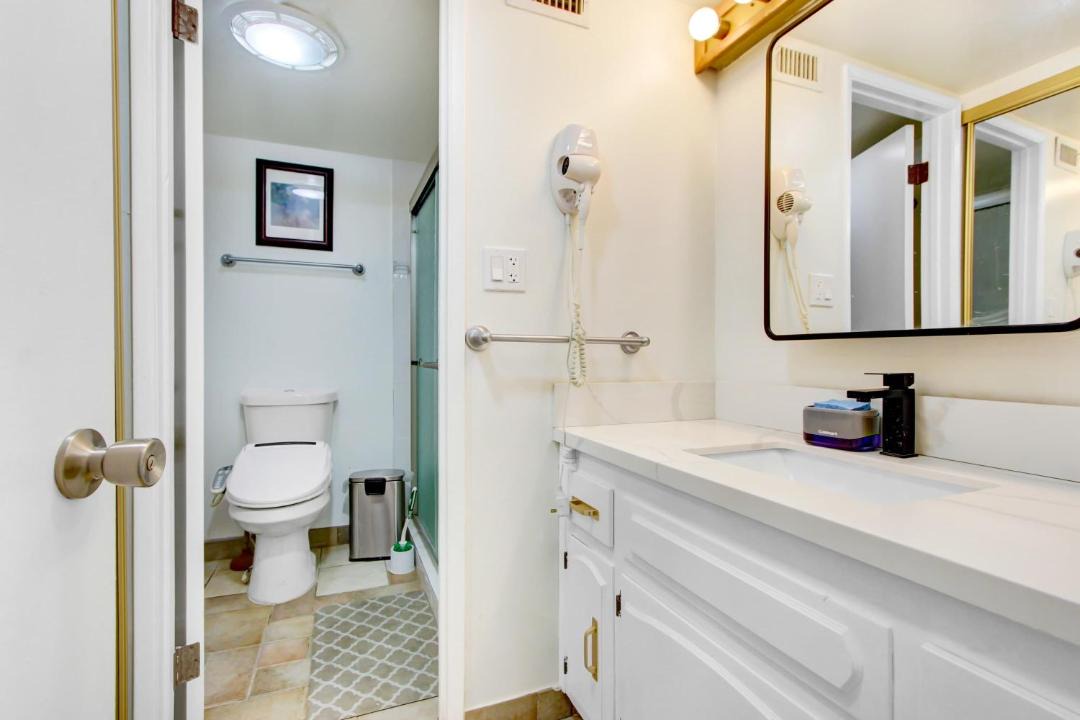 Photo of Bathroom in Azusa