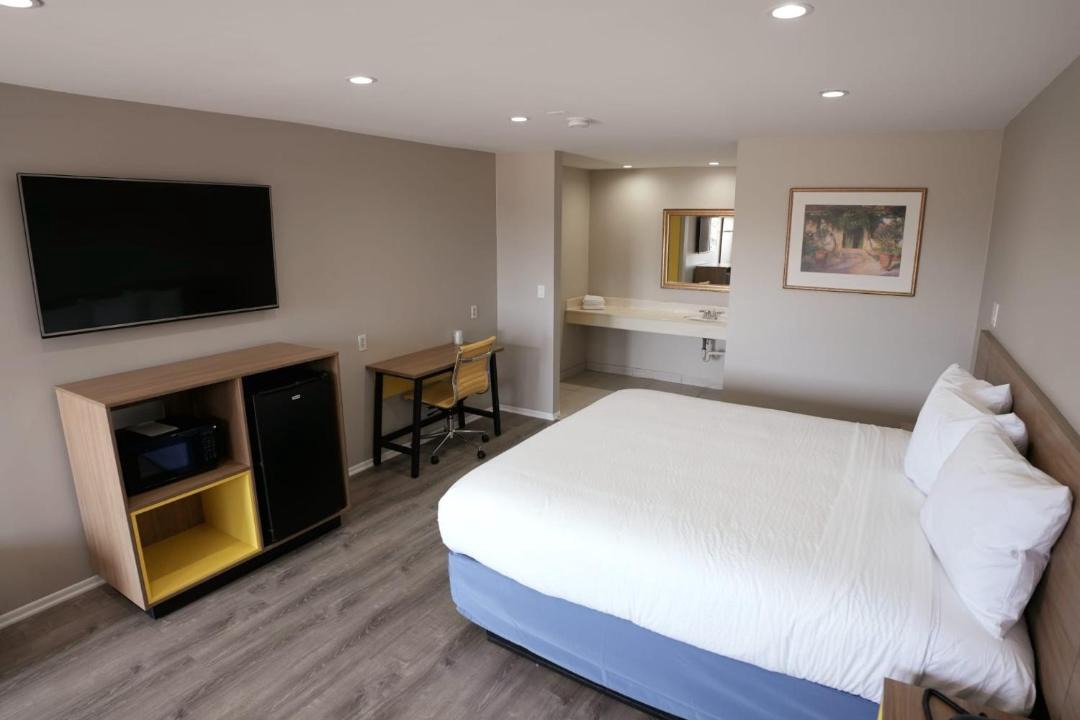 Photo of Bedroom in Hemet