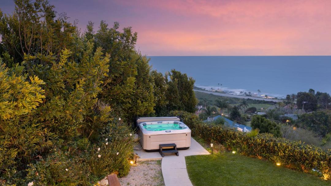 Photo of Others in Western Malibu