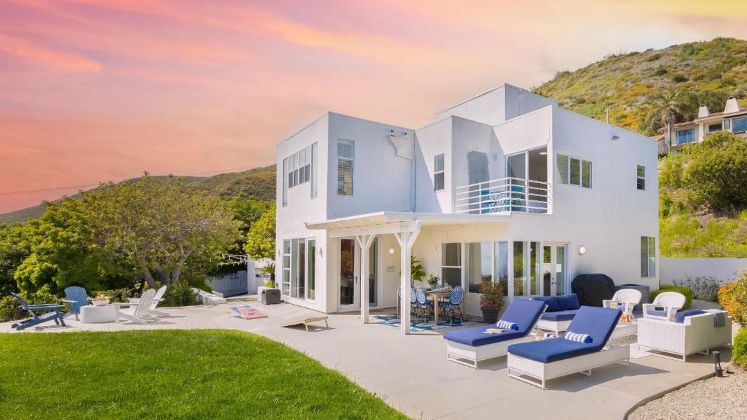 Photo of Others in Western Malibu