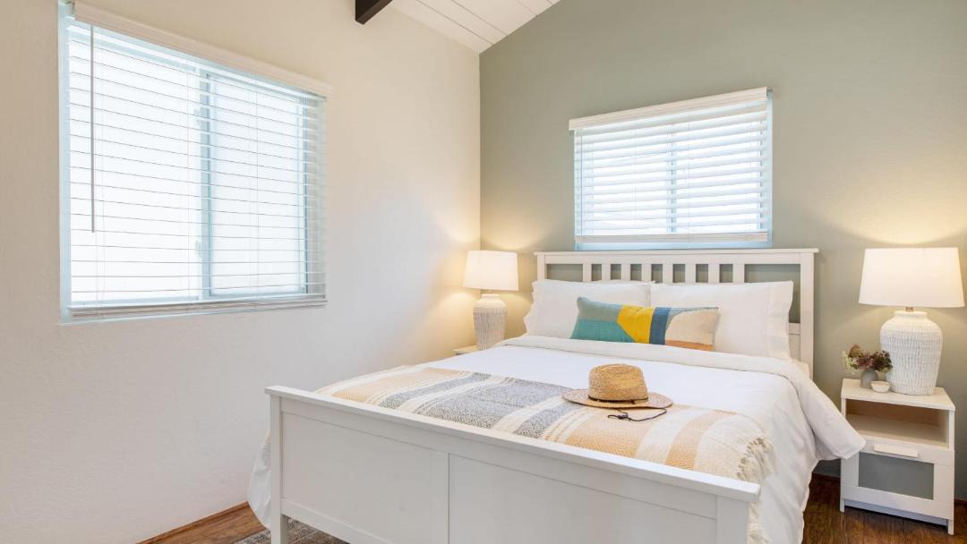 Photo of Bedroom in West Newport