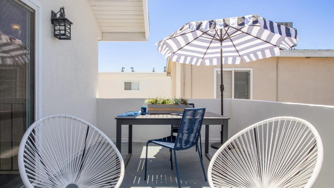Photo of Patio Balcony in West Newport