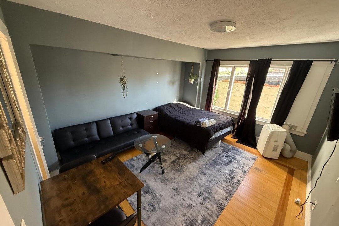 Photo of Bedroom in Wilshire