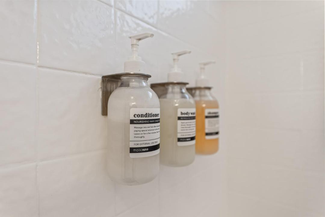 Photo of Bathroom in Wilshire