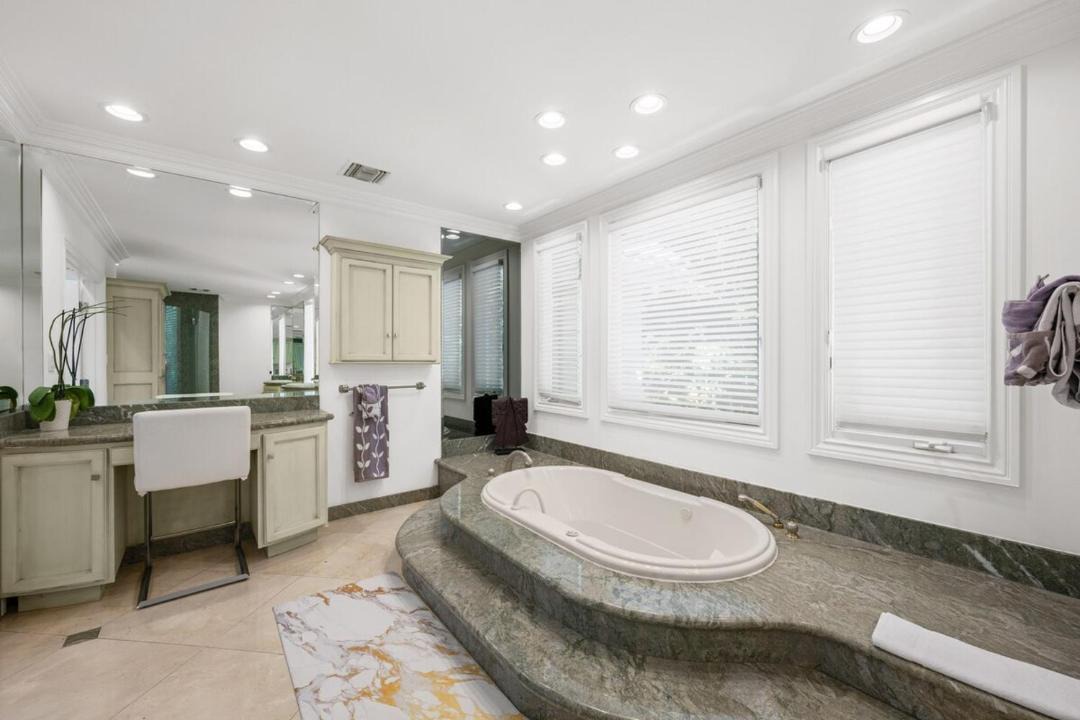 Photo of Bathroom in Encino