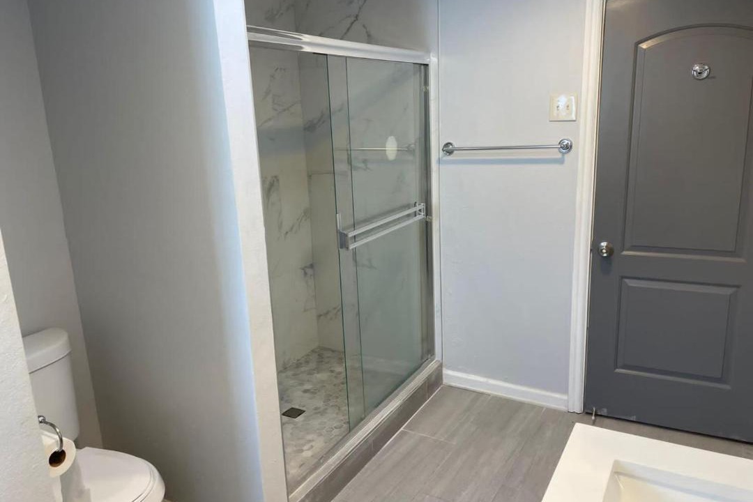 Photo of Bathroom in Pico - Robertson