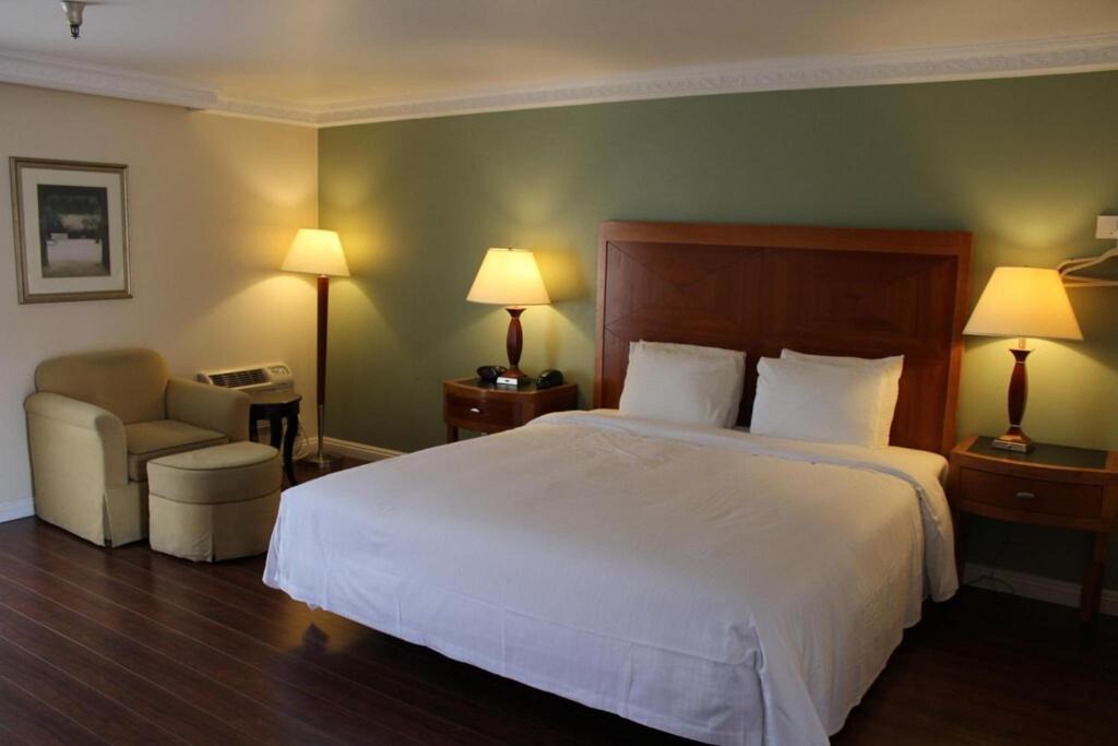 Photo of Bedroom in Monterey Park