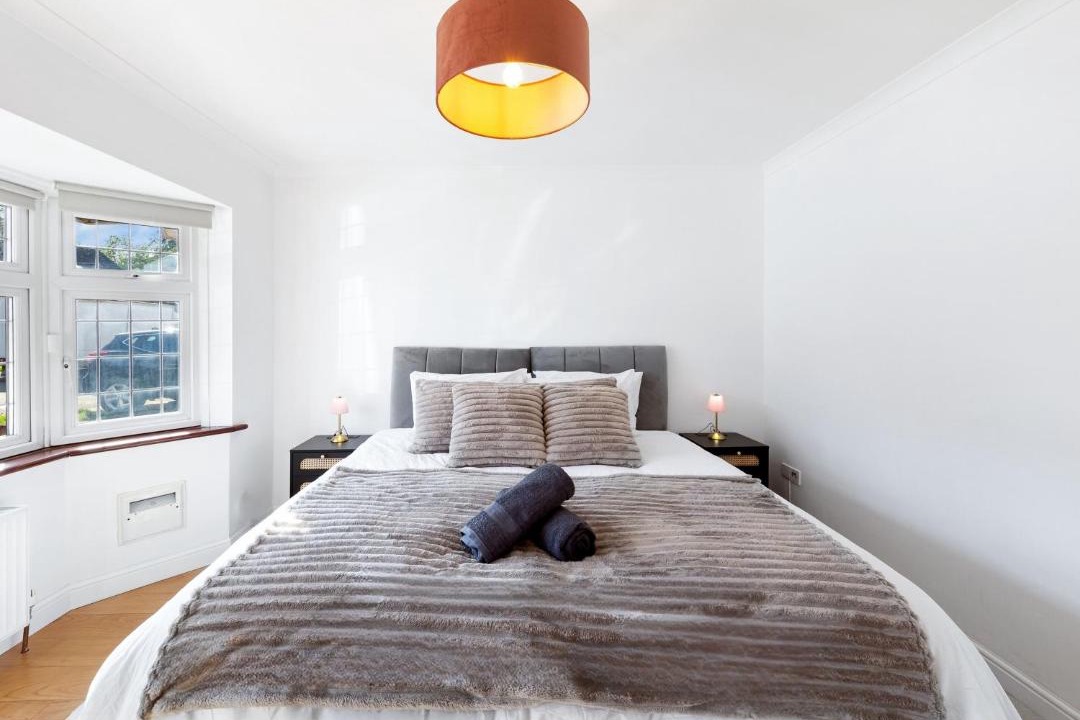 Photo of Bedroom in Harlington