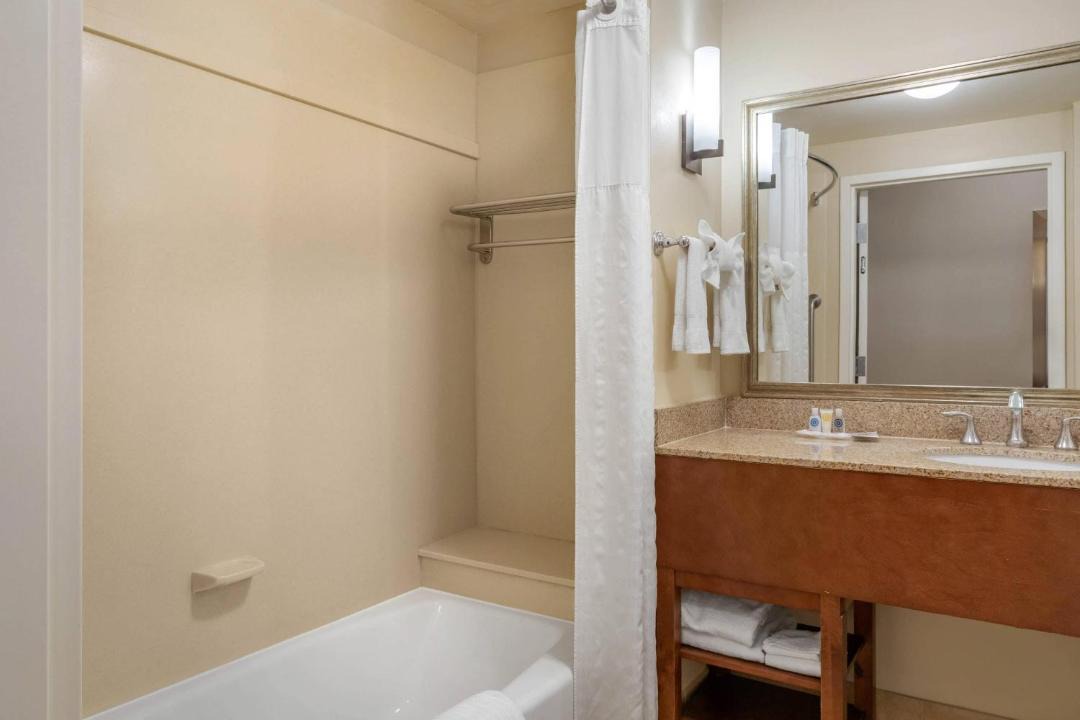 Photo of Bathroom in Barstow