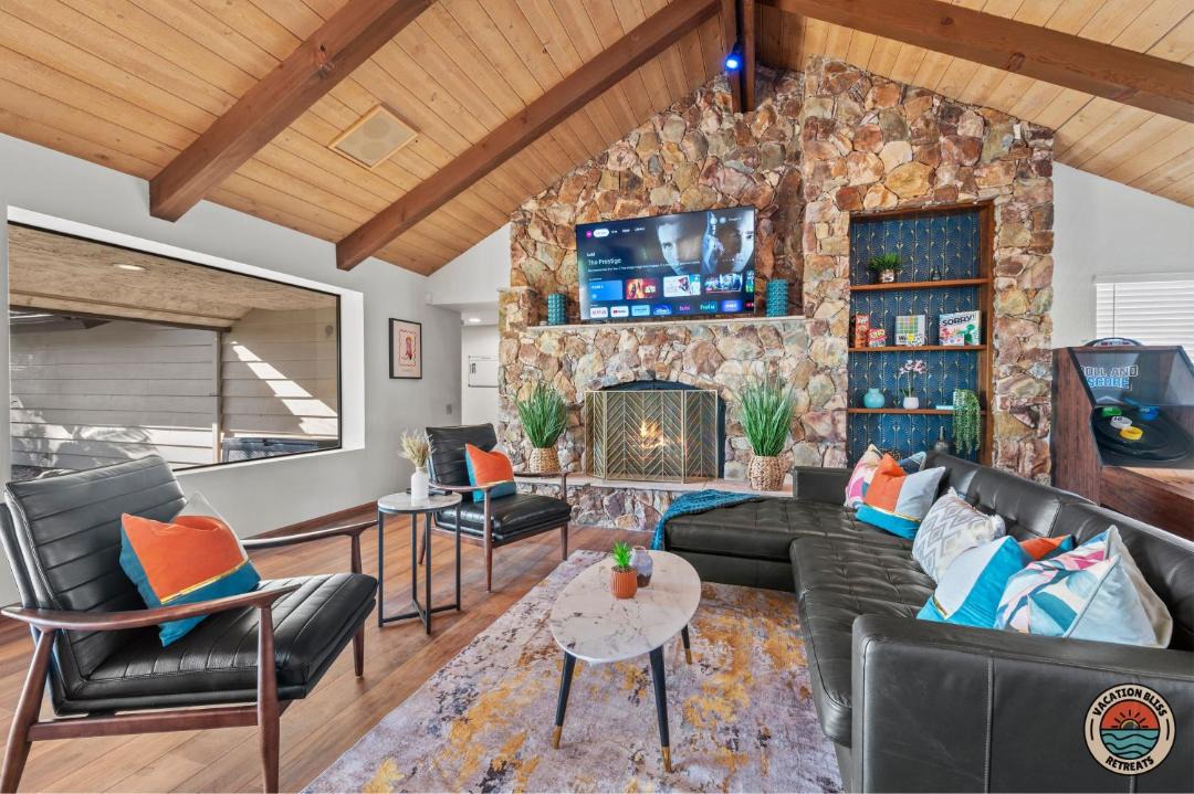 Photo of Livingroom in Rancho San Diego