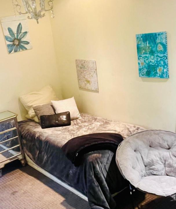 Photo of Bedroom in Encino