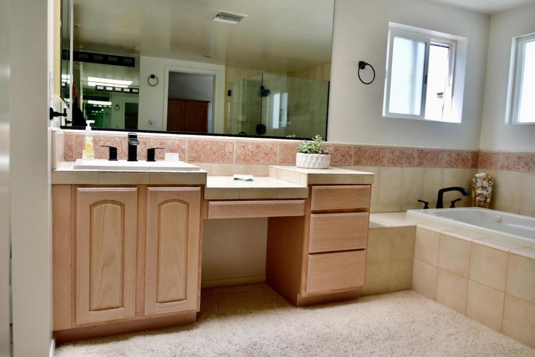 Photo of Bathroom in Silver Strand
