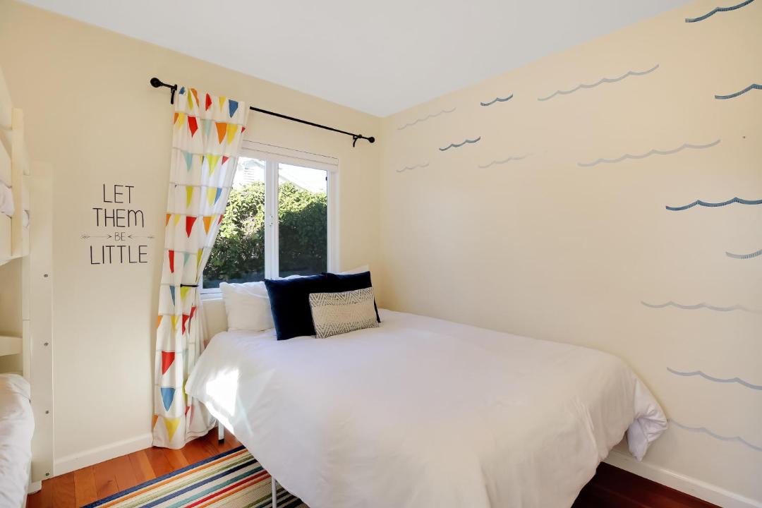 Photo of Bedroom in West Mesa