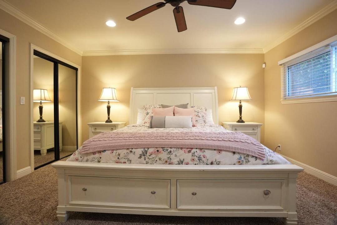 Photo of Bedroom in Northwest Anaheim