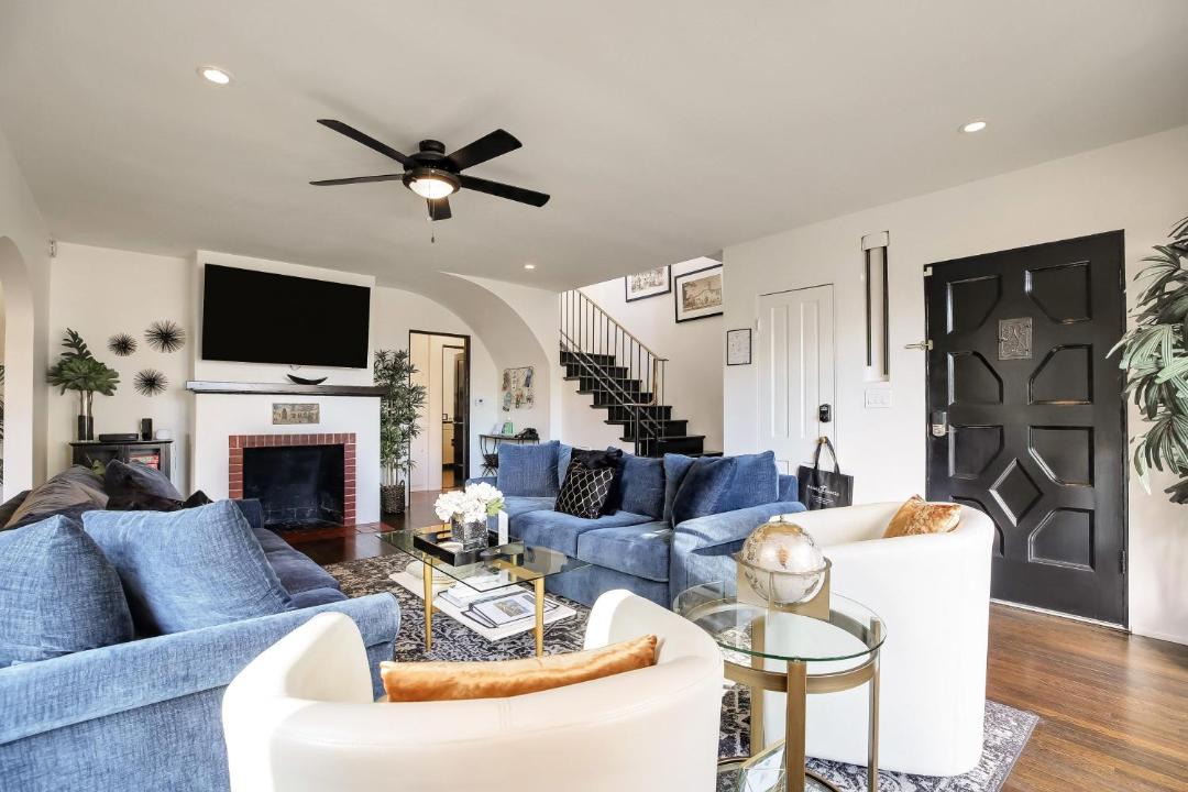 Photo of Livingroom in West Beach