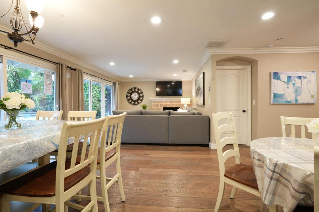 Photo of Kitchen in Anaheim Resort