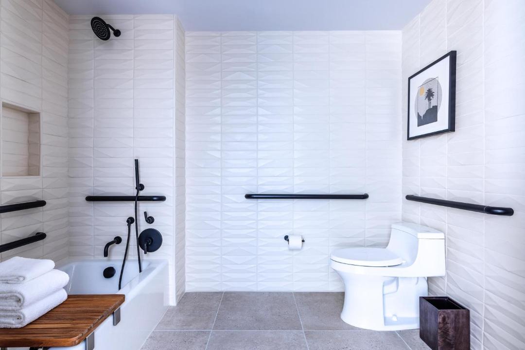 Photo of Bathroom in Lucerne - Higuera