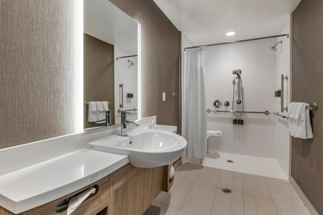 Photo of Bathroom in Fullerton