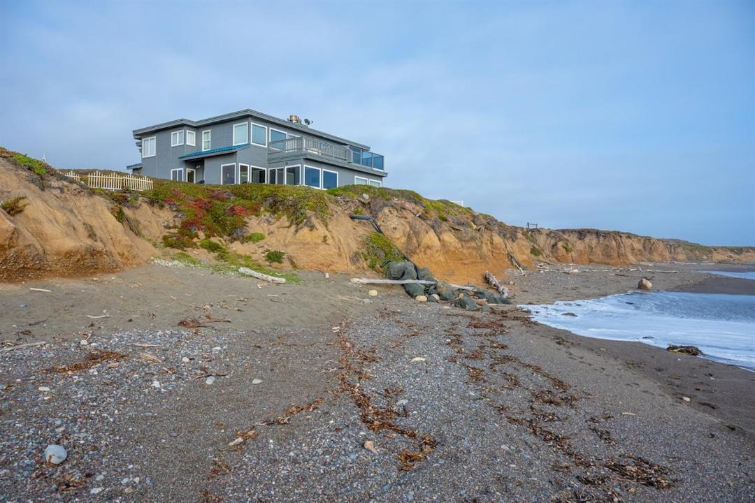 Photo of Others in San Simeon