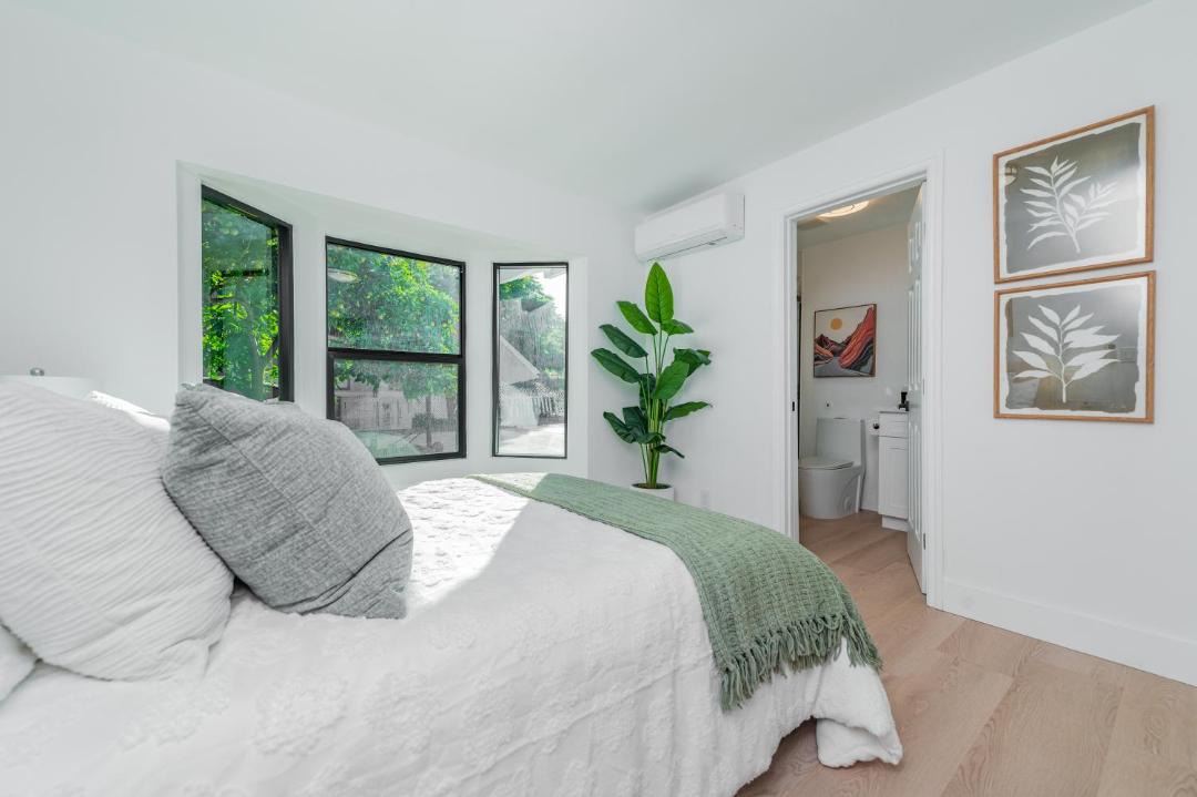 Photo of Bedroom in Yorba Linda