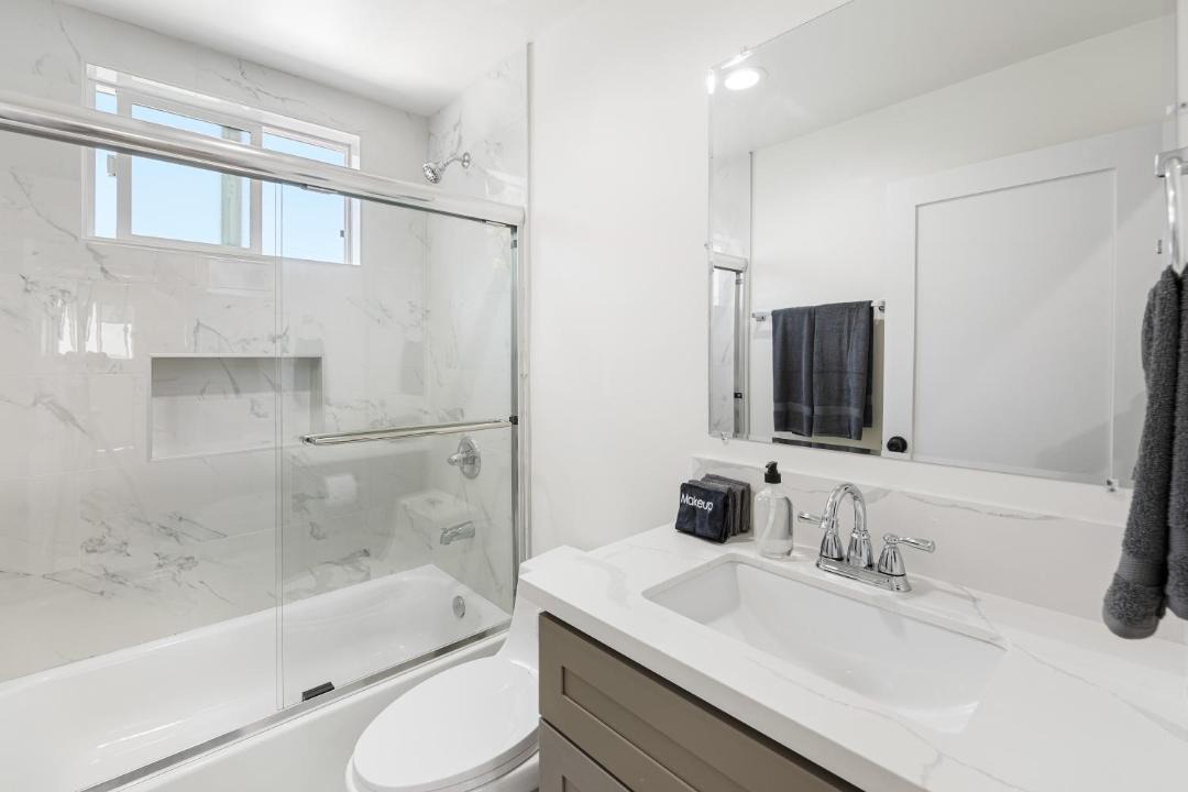 Photo of Bathroom in Wilshire