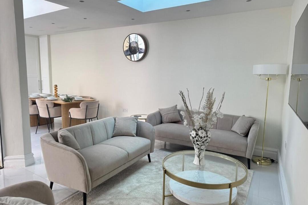 Photo of Livingroom in Kilburn