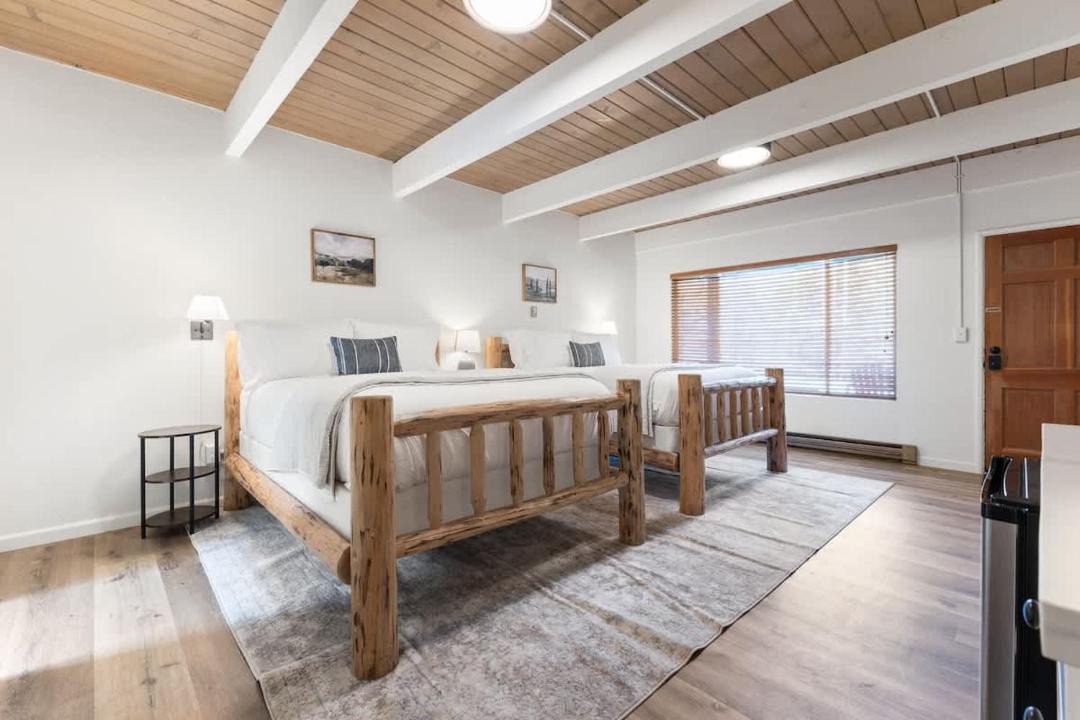 Photo of Bedroom in Springville