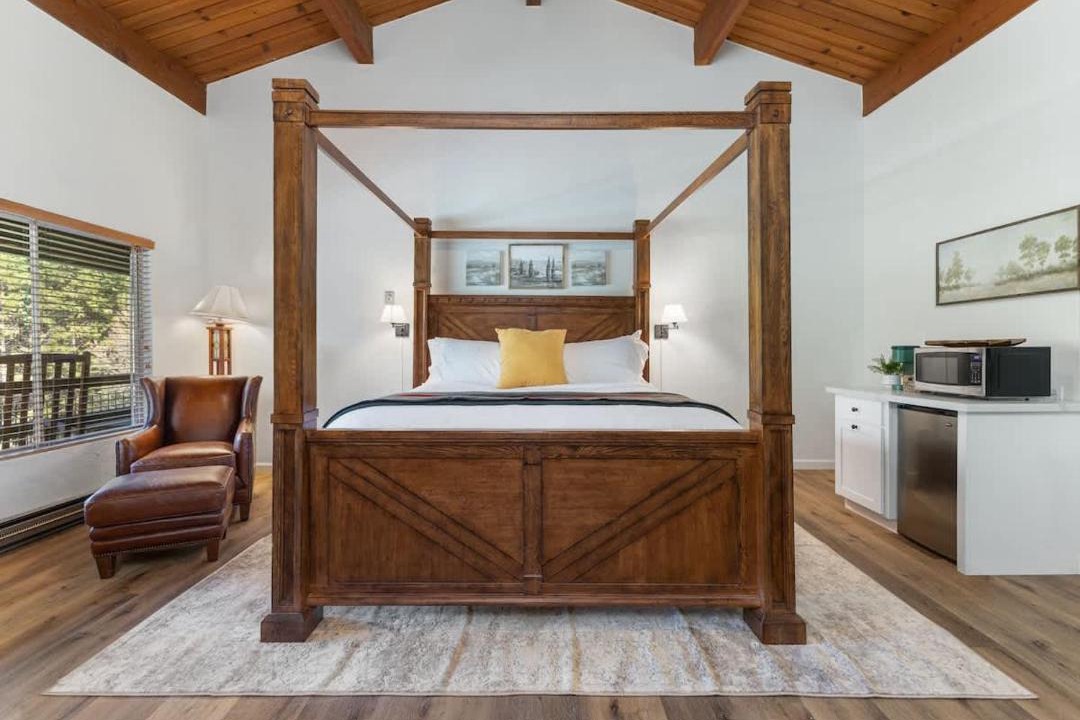 Photo of Bedroom in Springville