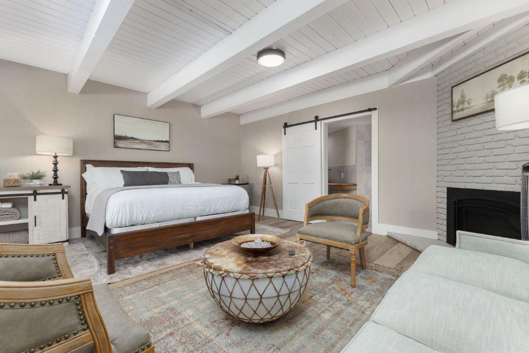 Photo of Bedroom in Springville