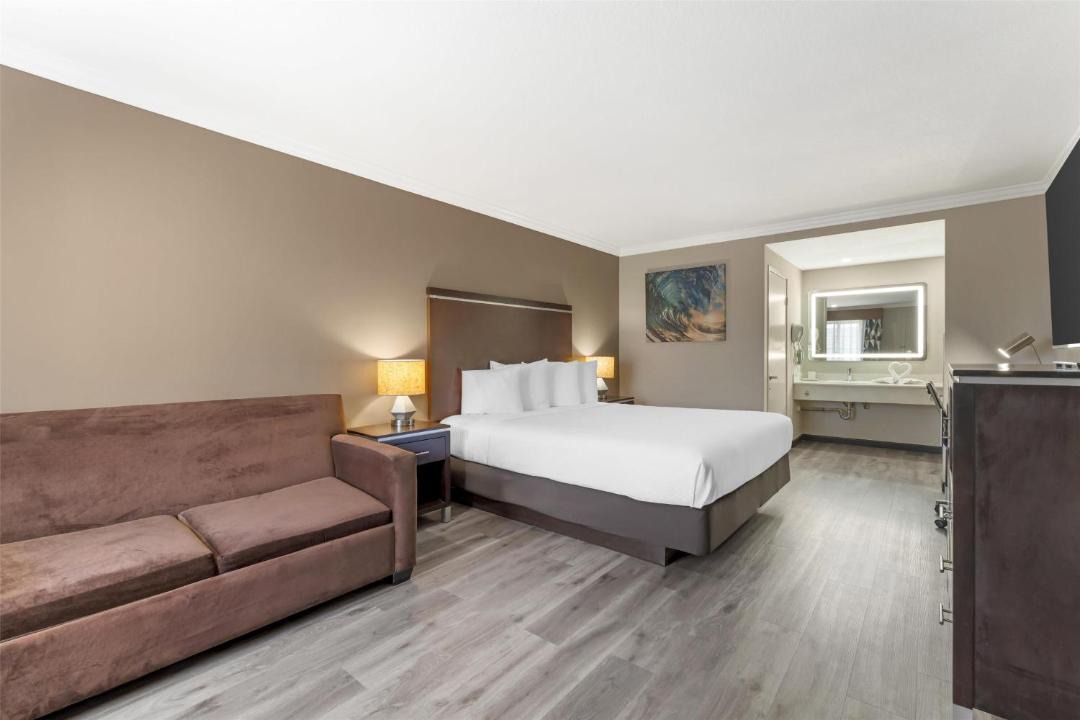 Photo of Bedroom in North Redondo