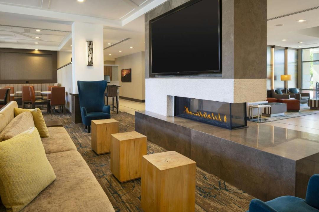 Photo of Livingroom in Irvine Business Complex
