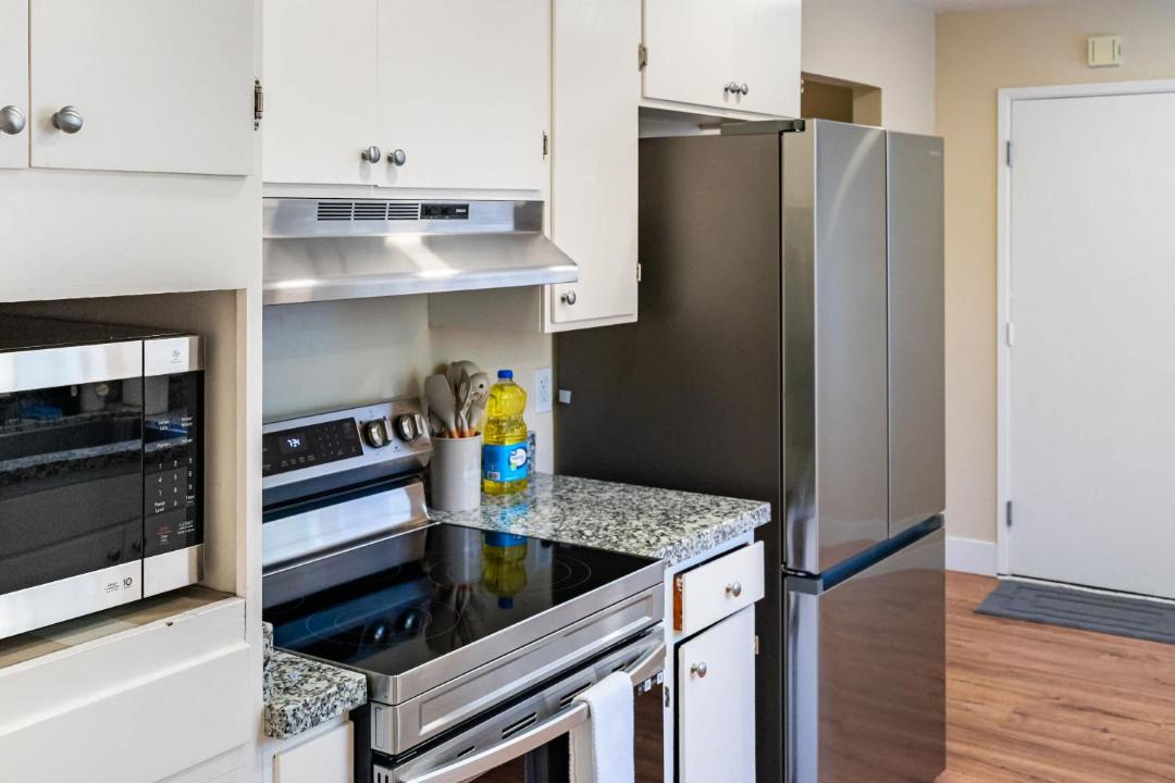Photo of Kitchen in Foothill Farms