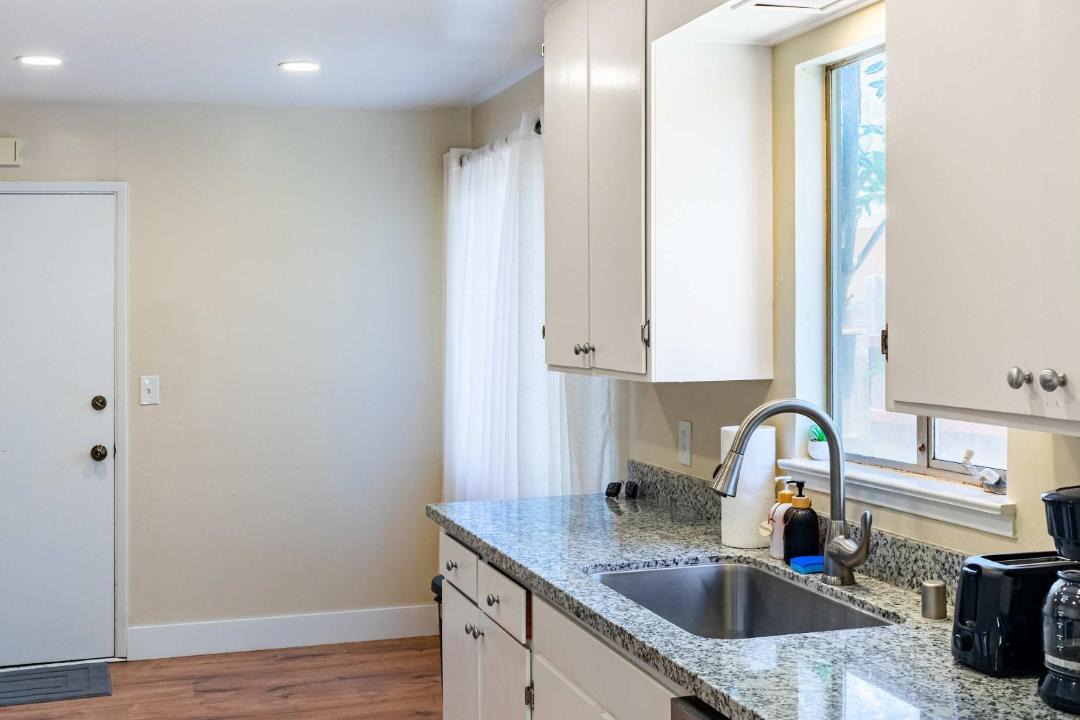 Photo of Kitchen in Foothill Farms