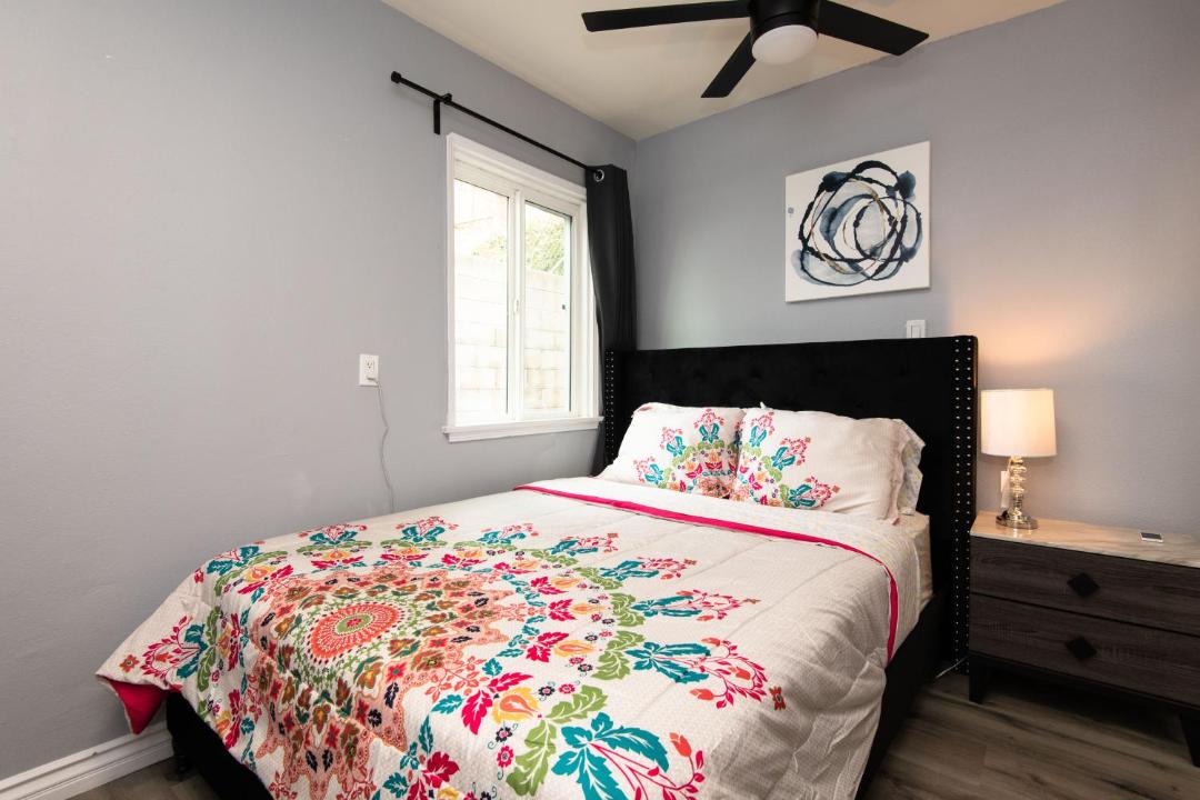 Photo of Bedroom in Los Angeles