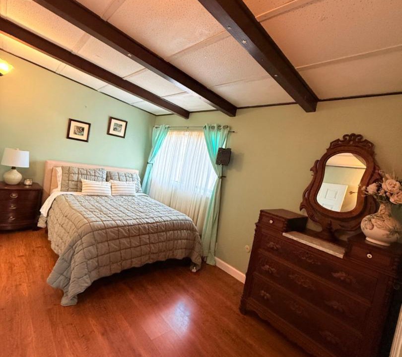 Photo of Bedroom in Cutten