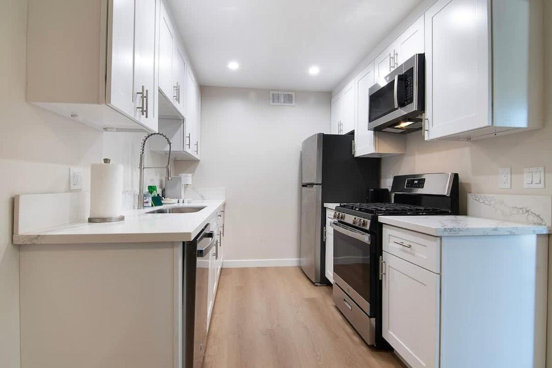 Photo of Kitchen in Van Nuys