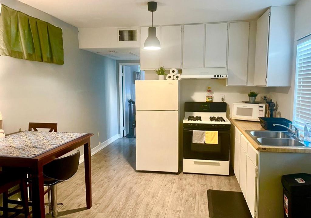 Photo of Kitchen in East Pasadena