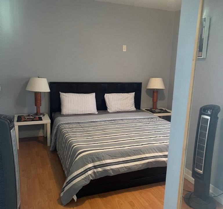 Photo of Bedroom in East Pasadena