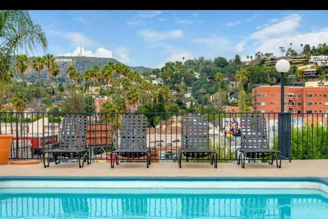Photo of Others in Hollywood