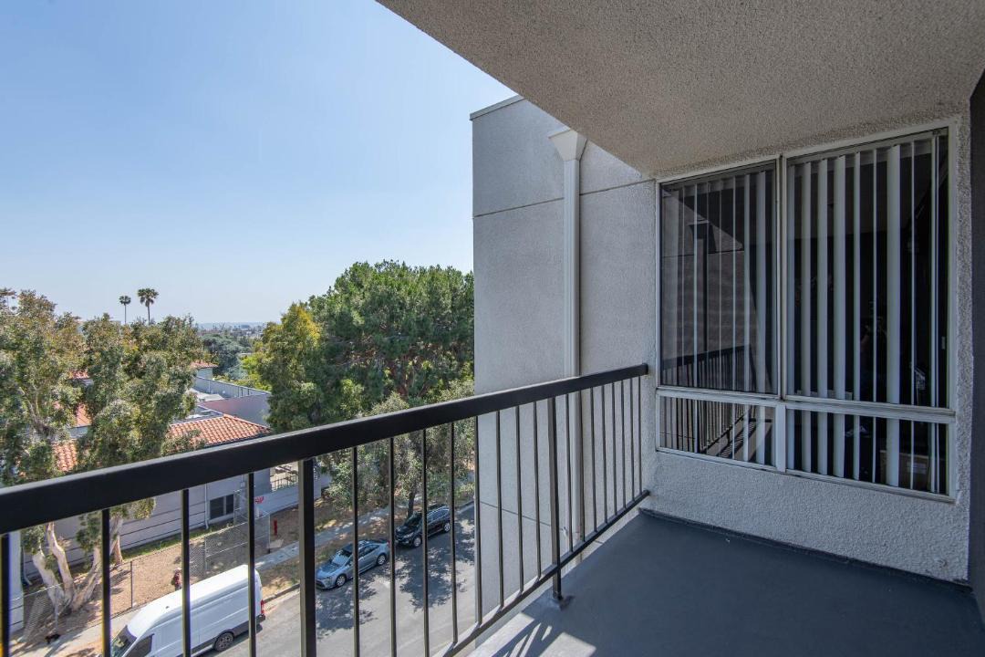 Photo of Patio Balcony in Hollywood