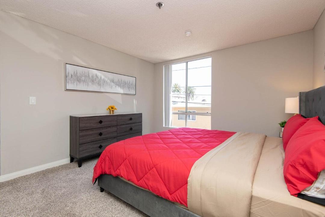 Photo of Bedroom in Hollywood
