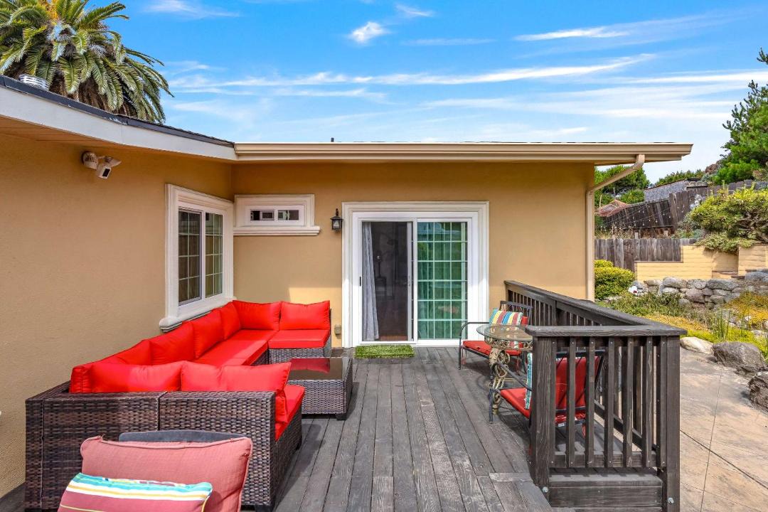 Photo of Patio Balcony in Seaside