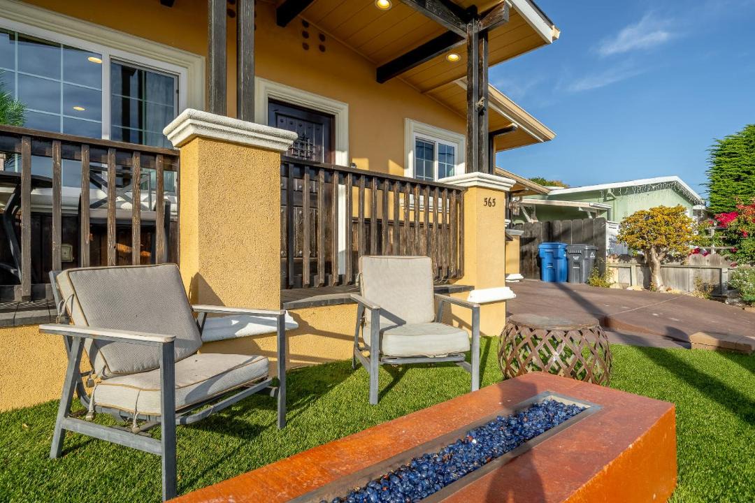 Photo of Patio Balcony in Seaside