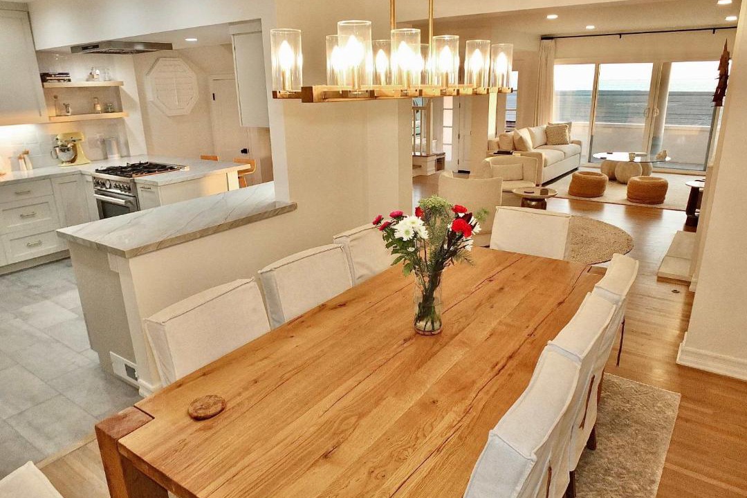 Photo of Kitchen in Peninsula