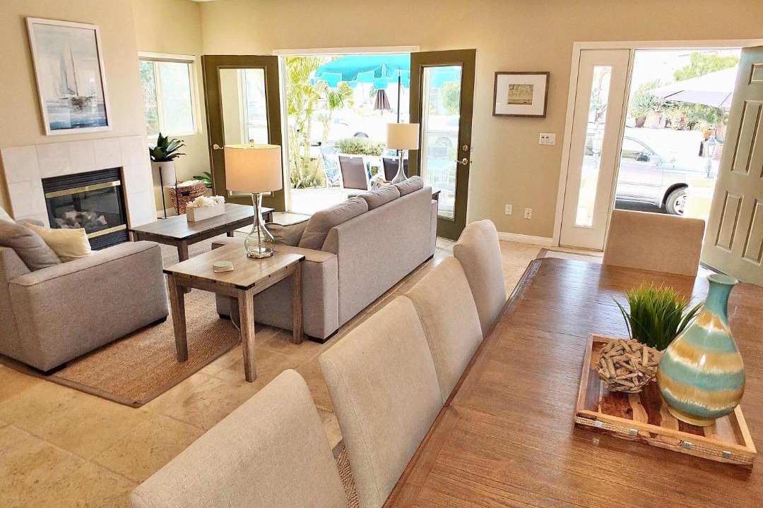Photo of Livingroom in Belmont Shore